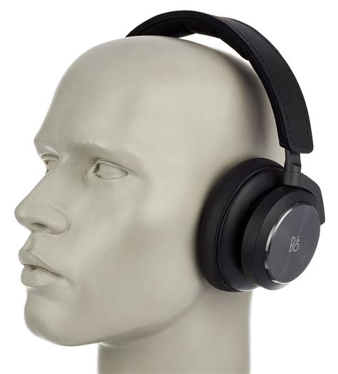 B&O Beoplay H9i Review .